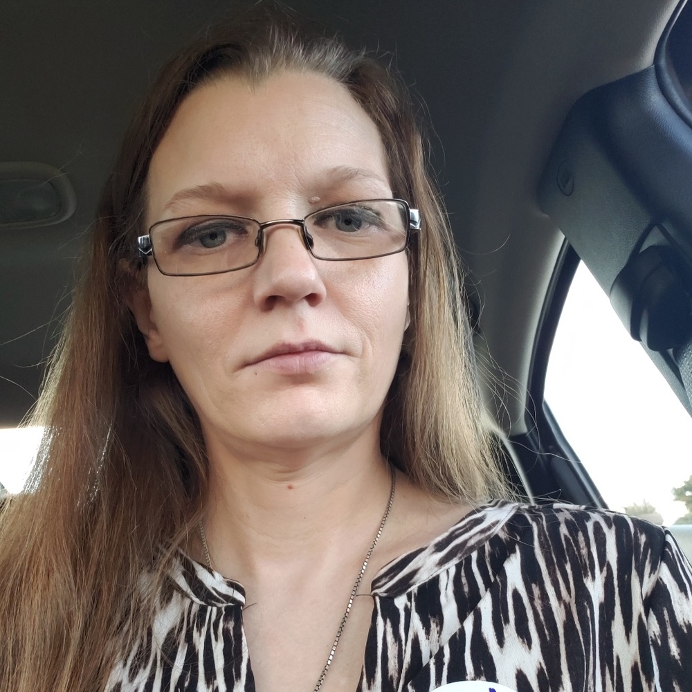 Meet your Posher, Debra